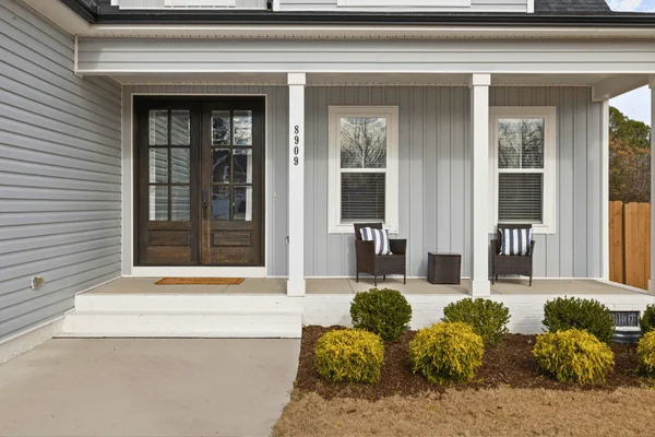 Top Small Front Yard Landscaping Tips for Homes in South Shore, MA - Shore Tree Service